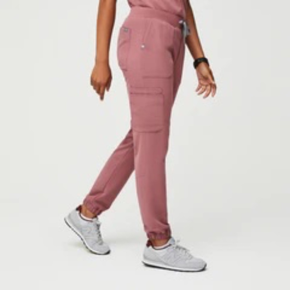 FIGS Taldora skinny Jogger scrub pants